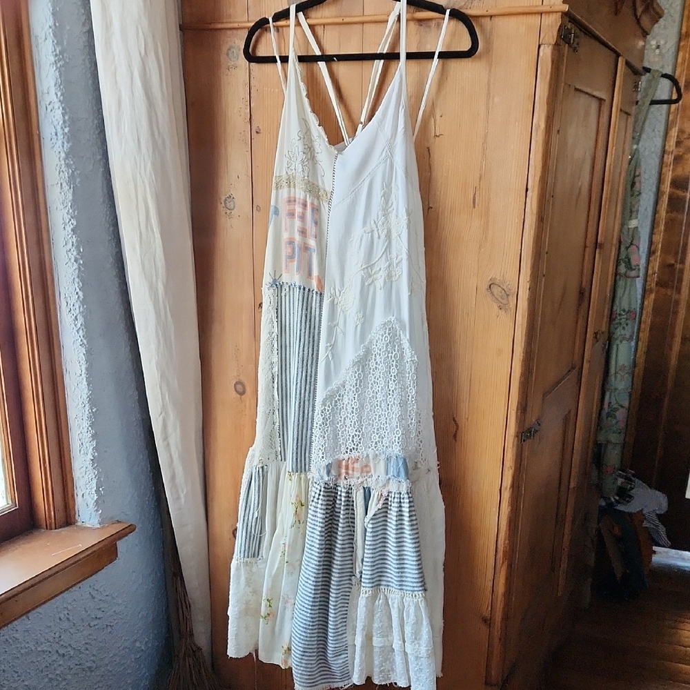Discontinued urban outfitters Patchwork Maxi Dress in White and Cream - Picture 3 of 9